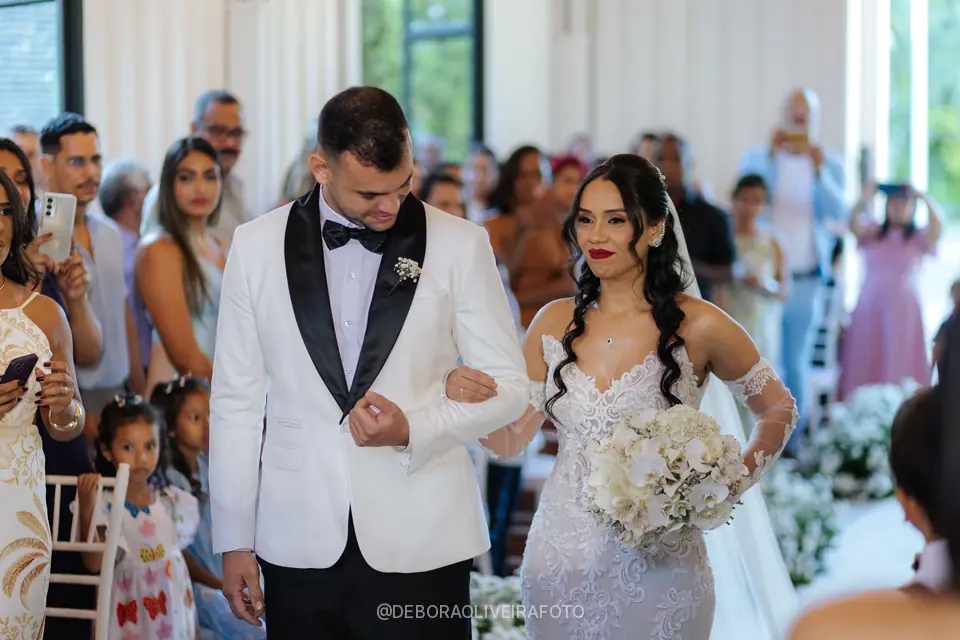 Wedding ceremony at Celeiro Blanc, Rio de Janeiro