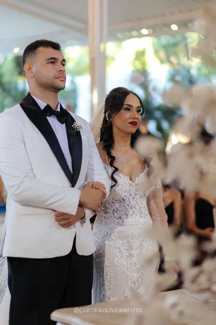 Wedding ceremony at Celeiro Blanc, Rio de Janeiro