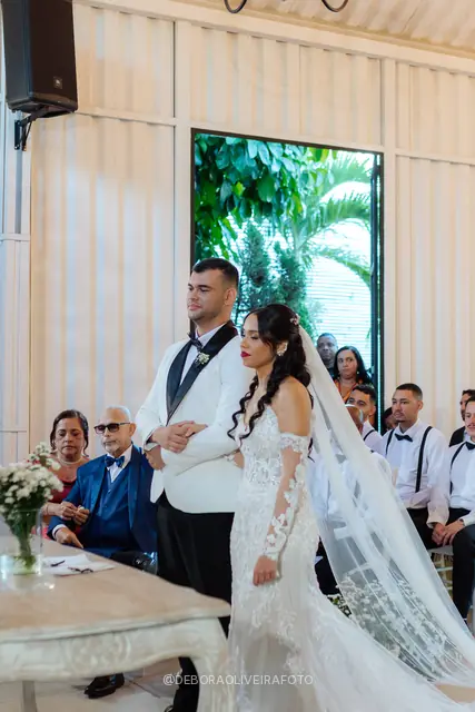 Wedding ceremony at Celeiro Blanc, Rio de Janeiro