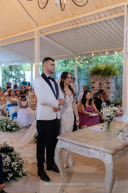 Wedding ceremony at Celeiro Blanc, Rio de Janeiro