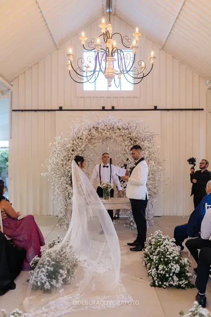 Wedding ceremony at Celeiro Blanc, Rio de Janeiro