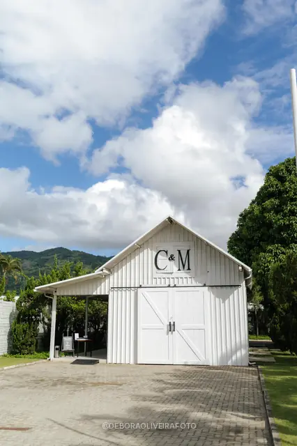 Celeiro Blanc, farm wedding venue in Rio de Janeiro