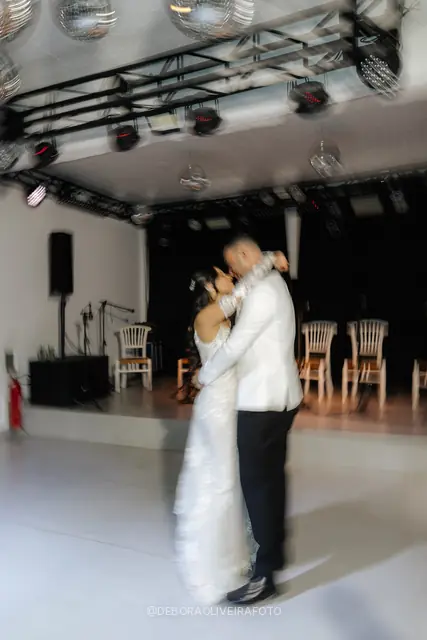 Wedding reception at Celeiro Blanc, Rio de Janeiro