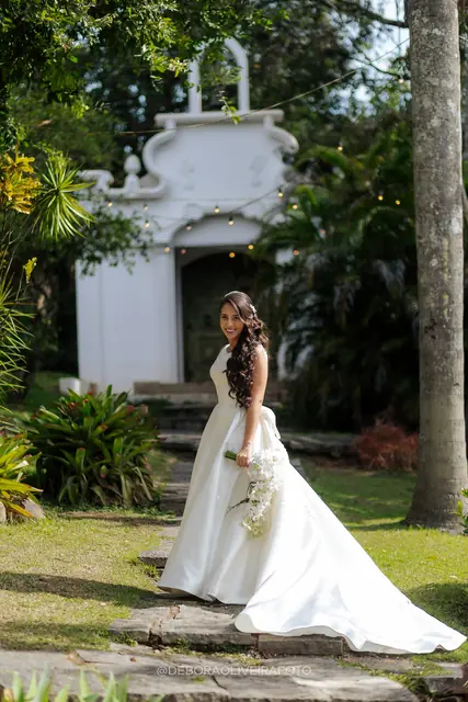 Retrato da noiva Nicole no Green House, Ilha do Governador