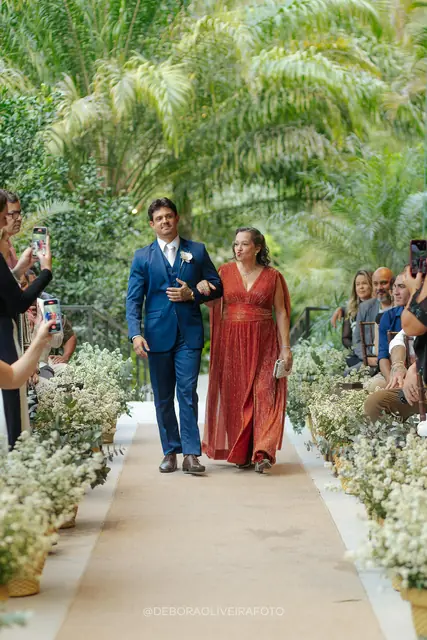 Cortejo da cerimônia de casamento no Monte Záion