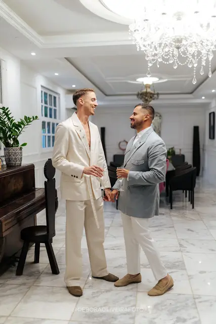 Kimi e Rodrigo antes da cerimônia na Villa Cecília